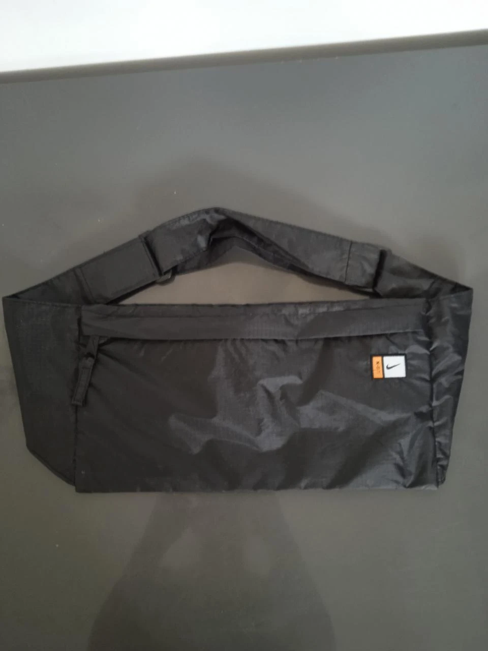 Banane, sacoche de sport nike noire